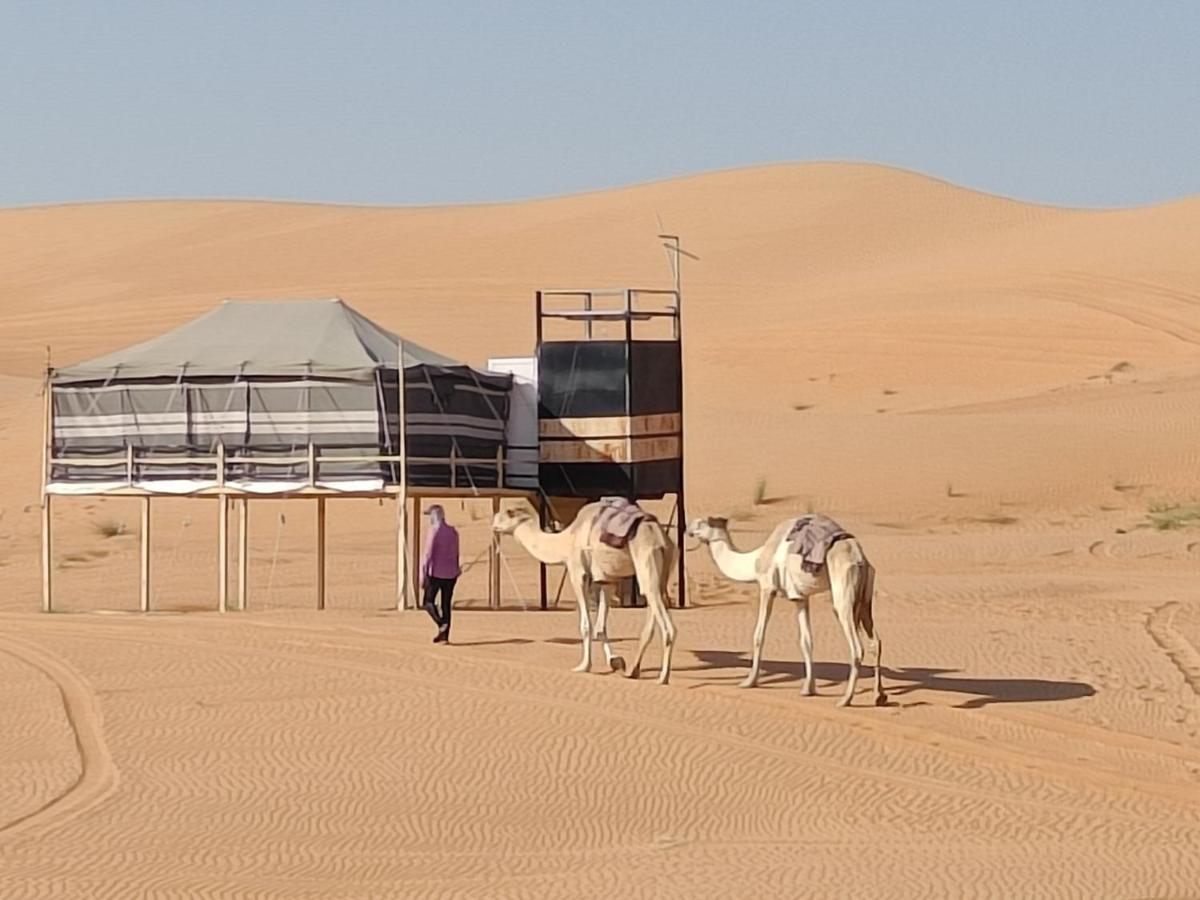 Tenda de luxo Hamood Desert Private Camp *