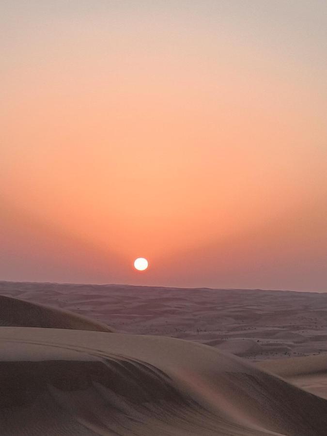 Tenda de luxo Hamood Desert Private Camp Al Wāşil